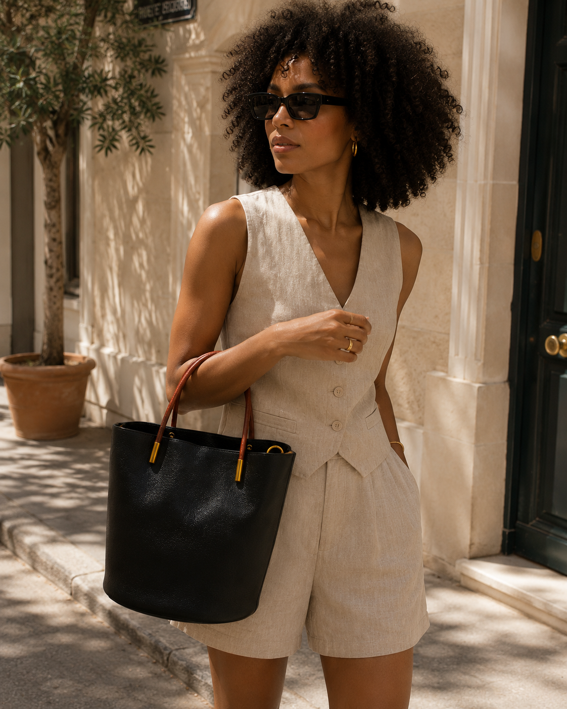 Elegant Green Bucket Bag – Natural Style with Modern Versatility