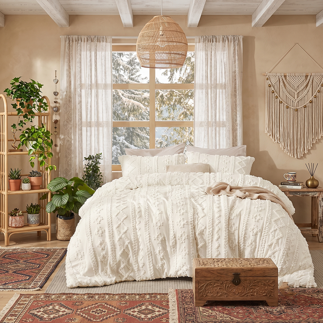 Tufted Comforter - Ivory