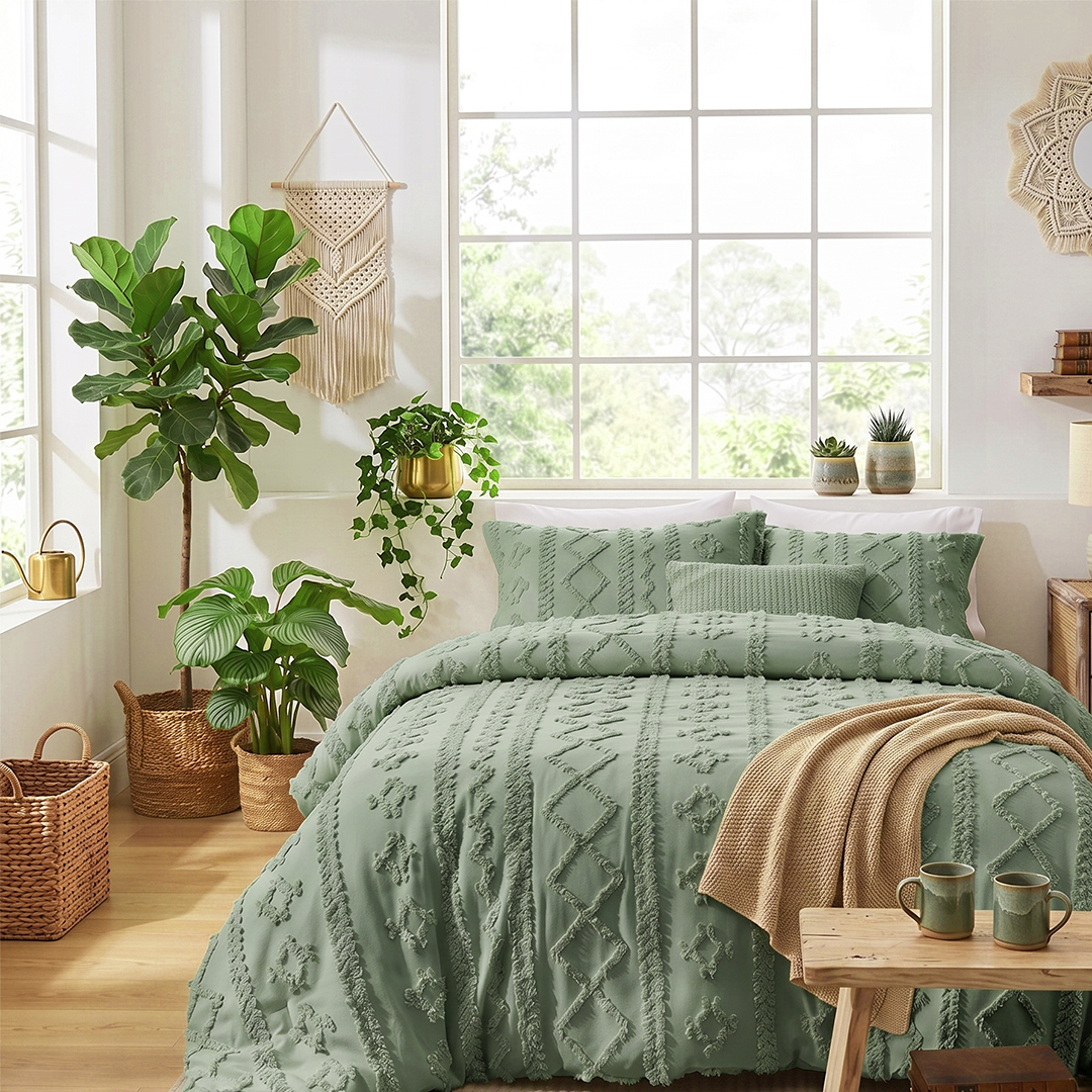 Tufted Comforter - Sage Green
